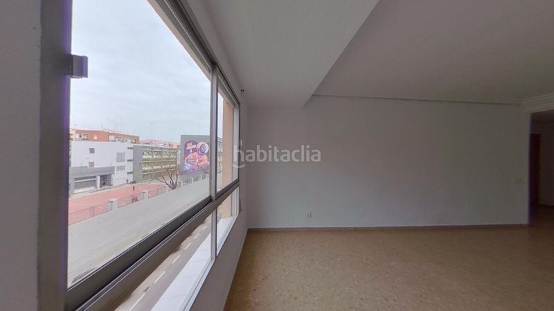 Foto b03a6750-4d19-4c6d-91c2-f8bae506f011. Pis a Torrefiel Valencia