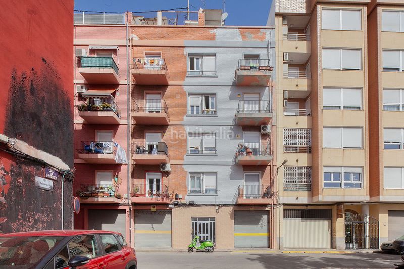 Foto 113c80bc-1bd5-4f01-ba9d-6153e81a0077. Pis a Centro Xirivella