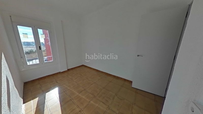 Foto 63a7a857-b2d1-4584-91f9-8cf477ae8920. Pis a Centro Xirivella
