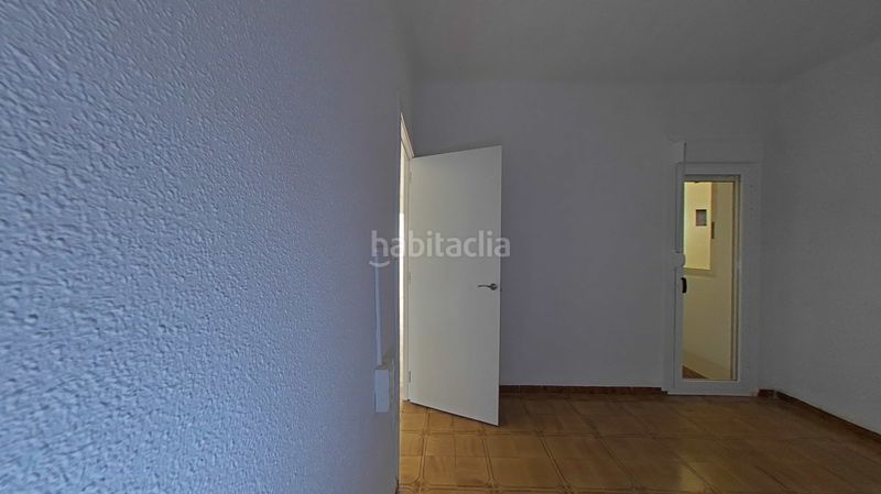 Foto b09d37b8-0eb6-45fc-94e6-1874478710c4. Pis a Centro Xirivella