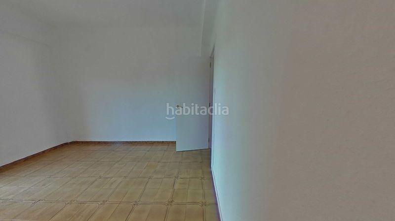 Foto cb6b85fa-af73-48ca-bddd-5808a1a5f2e6. Pis a Centro Xirivella