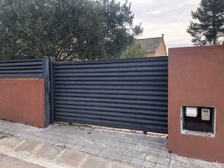 Chalet  C/ girones. Solvia inmobiliaria  chalet independiente castellgalí