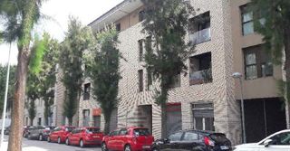 Appartement  C/ barcelonés (bo. fontsanta). Solvia inmobiliaria  piso cornellà de llobregat