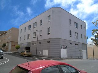 Piso  Pj/ josefa marrero hernandez. Solvia inmobiliaria  piso arucas