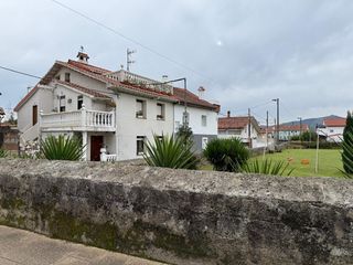 Flat  C/ barrio ganzo. Solvia inmobiliaria  piso torrelavega