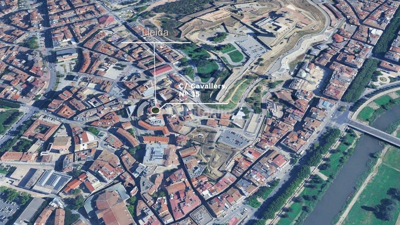 Foto ddc39c26-62b5-49ad-8107-96127e40b4cc. Oficina a Centre Històric Lleida