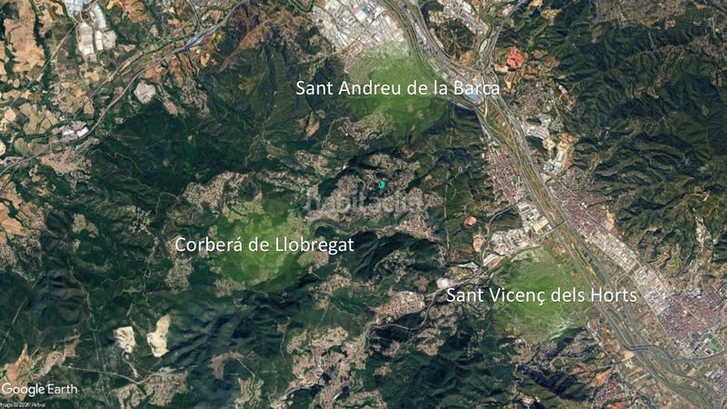 Foto ecf9b444-b0eb-49f3-8255-1ba04320fa6b. Finca rústica a Corbera de Llobregat