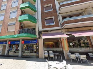 Local Comercial  Rb anselm clave. Solvia inmobiliaria  locales cornellà de llobregat