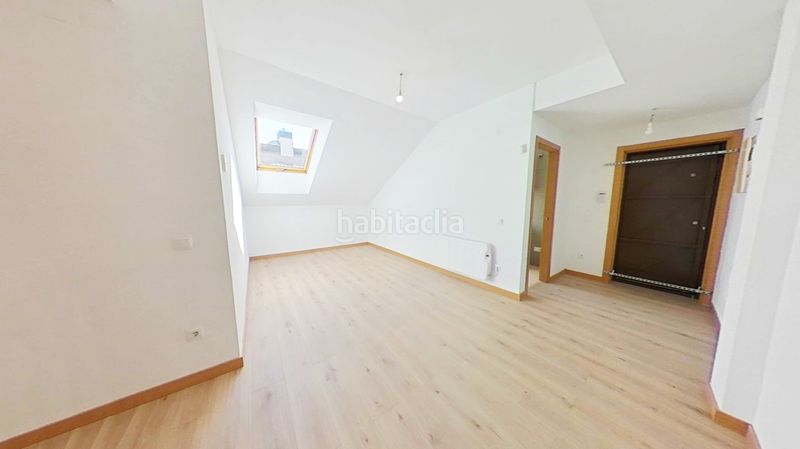 Foto 70d82084-35b0-4da7-b93d-9ca265abc7e6. Pis amb aparcament a Centro Aranjuez