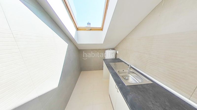Foto fc7a0b9b-3980-4927-a1f5-62d6d28c18f9. Pis amb aparcament a Centro Aranjuez