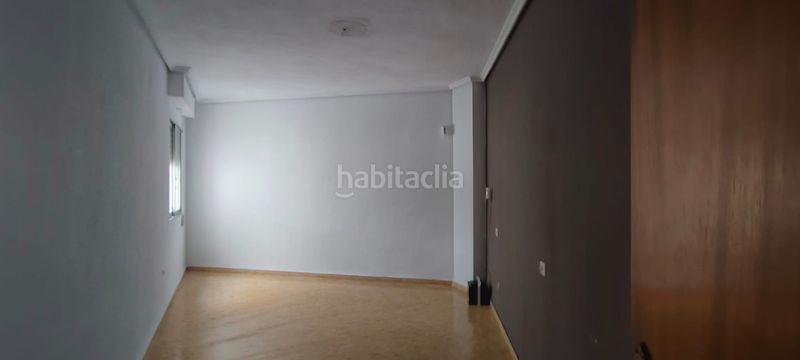 Foto cc185aa6-8e01-44cf-b2fa-2114d2319c00. Pis a Alberic