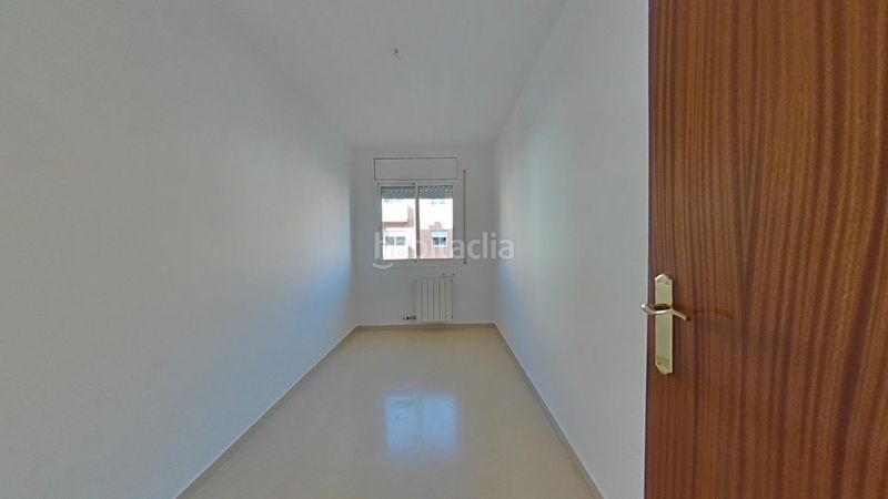 Foto 4b584adc-6d74-4d49-b58b-bbd83e8a7441. Pis amb aparcament a Mestral Reus