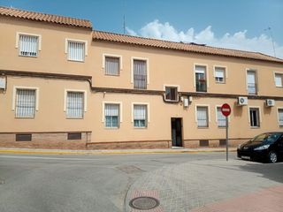 Pis  C/ san antonio maria claret. Solvia inmobiliaria  piso mairena del alcor