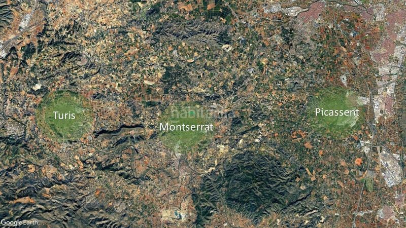 Foto 2f03d9a0-b6d6-4486-b2bb-7bdccbc1a736. Finca rústica a Monserrat