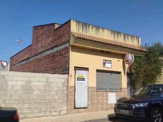 Lloguer Local Comercial  C/ valeriana. Solvia inmobiliaria  locales burguillos
