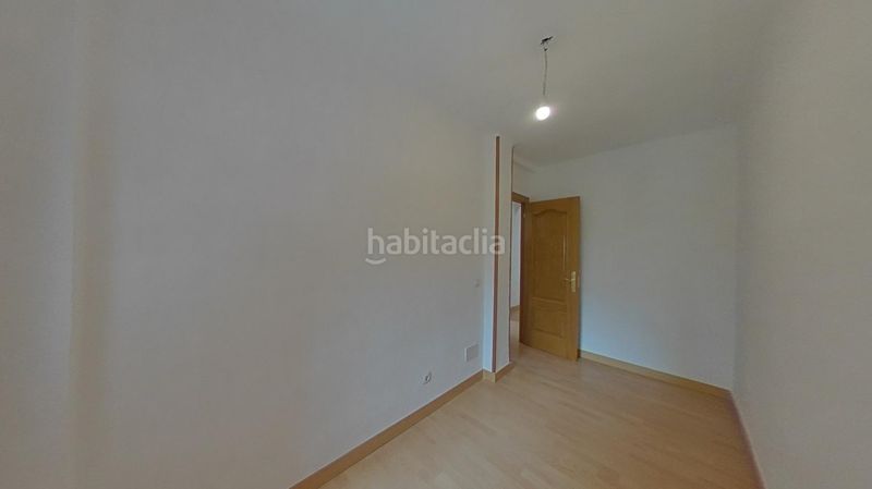 Foto ce4ac3f3-c90c-41de-8a29-66615ea585d9. Pis a Zona Centro Joven Alcorcón