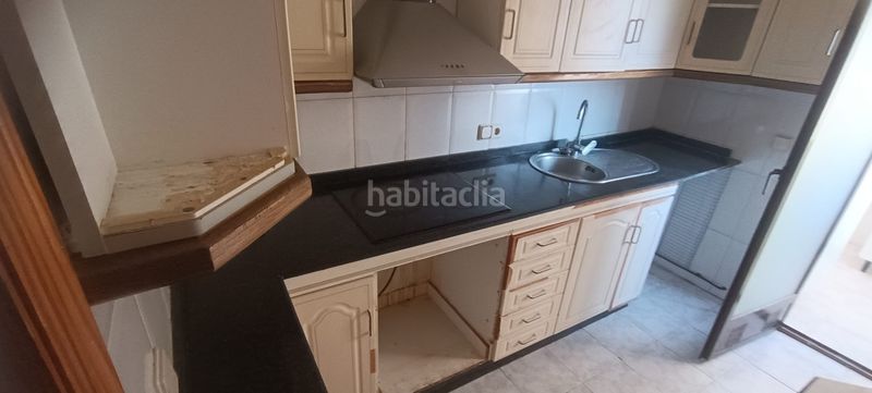 Foto a78b6d9e-de8e-4546-a66d-75b990cd7e25. Pis a Industria Albacete
