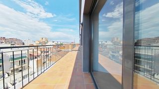 Flat  C/ guifre. Solvia inmobiliaria  piso badalona
