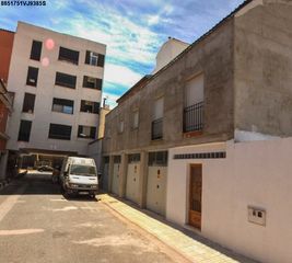 Local Comercial  C/ socuéllamos. Solvia inmobiliaria  locales tomelloso