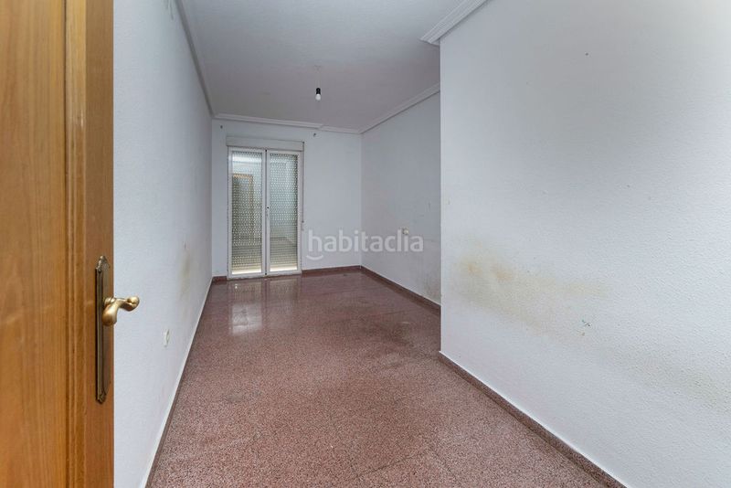 Foto a97a5cfc-67fe-42c4-9cf7-325fc656a417. Pis a Florida Alta Alicante