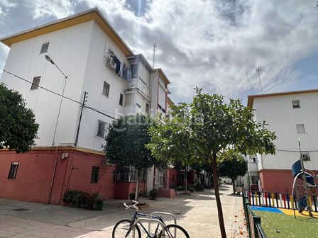 Foto 1d1ea3c3-7b3b-411a-8913-456c2d4b8dcc. Pis a El Tardón - El Carmen Sevilla
