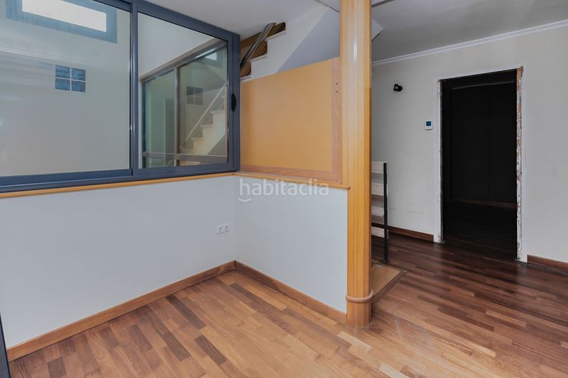 Foto b8be8ce1-998b-4d36-a645-a9de3afffc5e. Casa aparellada a Almerimar Ejido (El)