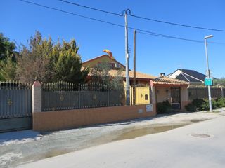 Casa aparellada a C/ Camino Viejo del Aljucer