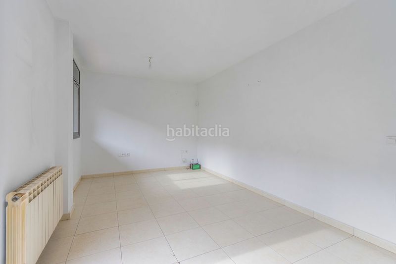 Foto b4c92016-74bb-4445-9673-6204c3e727c0. Pis a Pardinyes Lleida