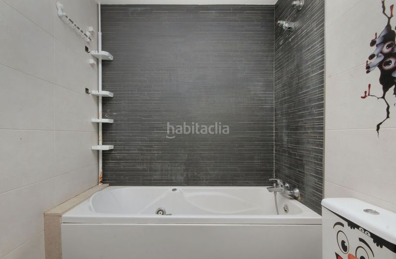 Foto 5ac2d470-bd22-48dd-8b78-72c2471b0a42. Pis a Ca n'Anglada Terrassa