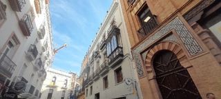 Pis a C/ Santa María de Gracia