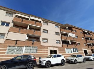 Appartement  C/ mestre josep simón. Solvia inmobiliaria  piso sant fruitós de bages