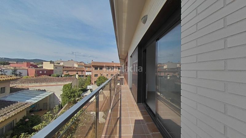 Foto cce8eb94-a9c4-4ba1-b8b6-2a2551ea6109. Dúplex amb aparcament a Tordera Tordera