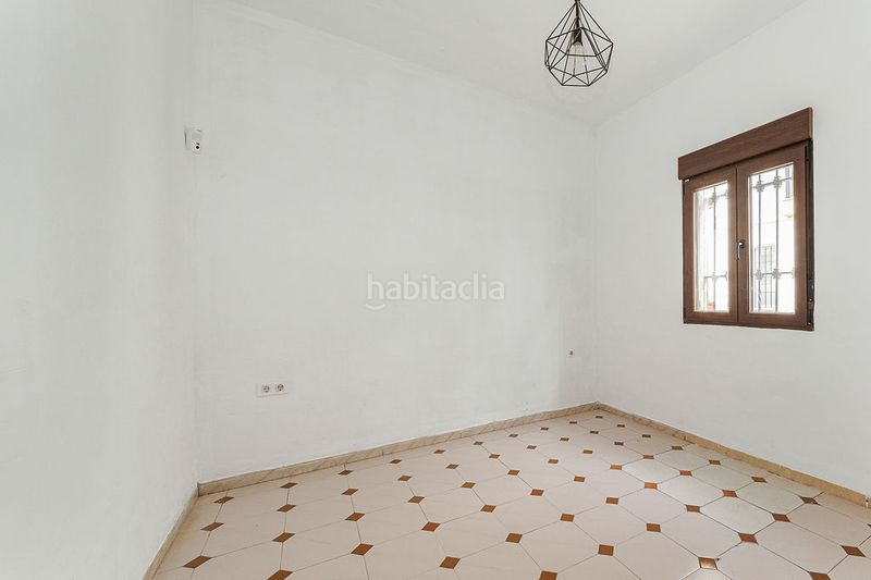 Foto e56d2407-82f9-44e8-a204-7a5689d1a695. Planta baixa a Barrio del Nervión Sevilla