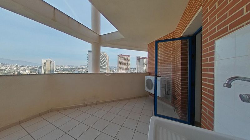 Foto a0af1160-8f3e-49a8-89a8-512e5bd70020. Pis a Zona Levante - Playa Fossa Calp