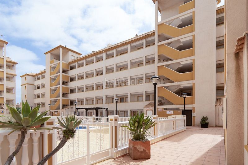 Foto c4068474-66f0-4264-9d0a-9fd7ace777c6. Pis amb piscina a Islas Menores-Mar de Cristal Cartagena