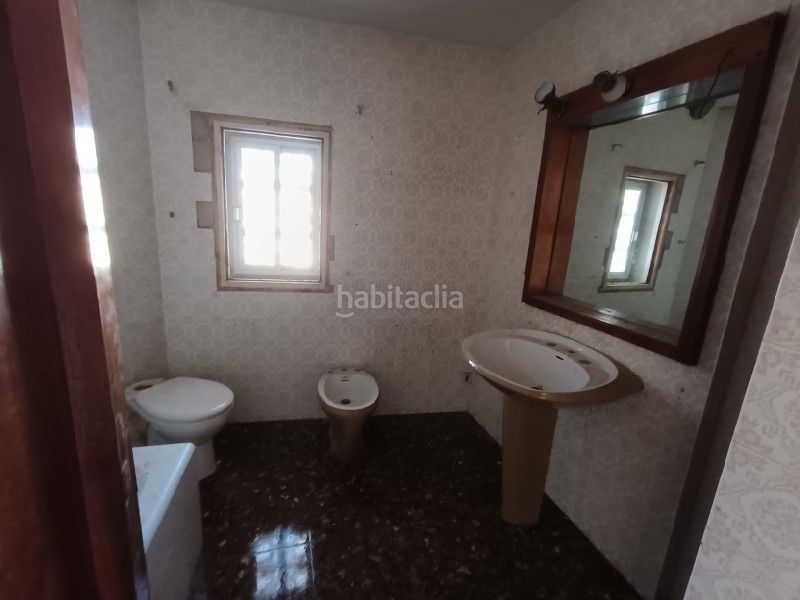 Foto 96a8840e-00db-43cd-8562-71497b1de4e9. Pis a Xixona