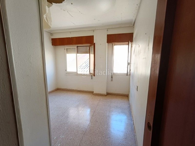 Foto e830fbef-da12-4903-9515-40e6b29bd825. Pis a Xixona