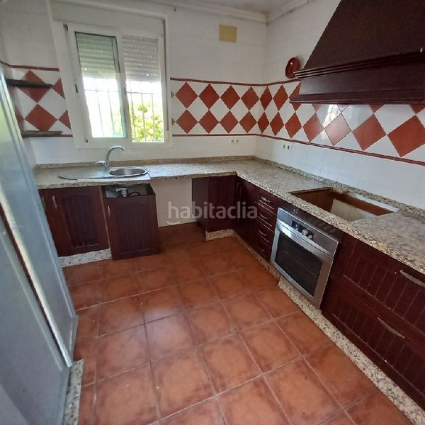 Foto ed6656ee-6477-48ca-b19c-71be341a0ba0. Xalet a Molares (Los)