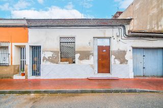Ground floor  C/ orilla de la via. Solvia inmobiliaria  casa planta baja murcia