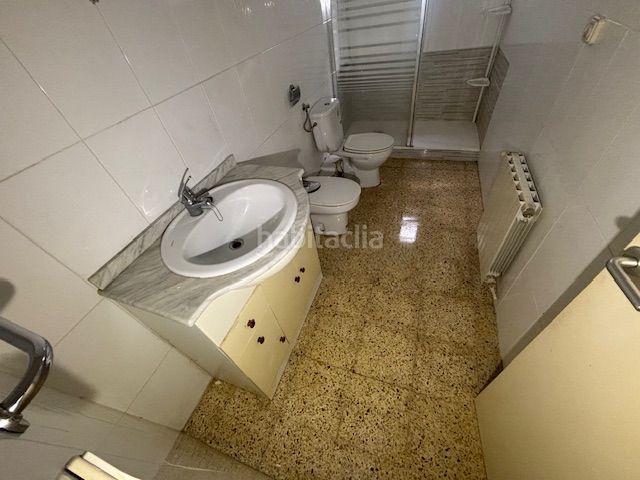 Foto 5366843f-2127-4d3e-857a-b7afe28fee98. Pis a Casagemes Badalona