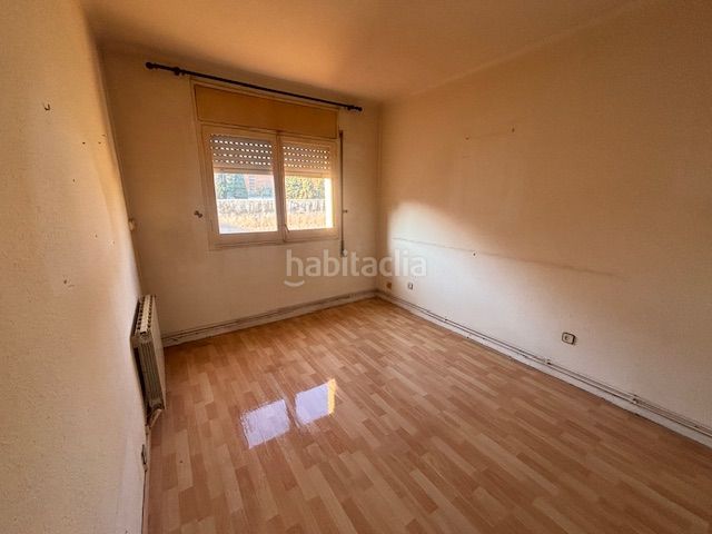 Foto 587f78cc-87a7-401a-ba0b-ae1820535ca2. Pis a Casagemes Badalona