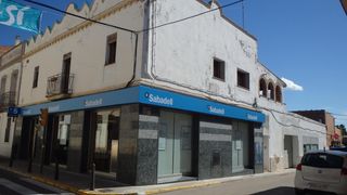 Local Comercial  Av cataluña. Solvia inmobiliaria  locales castellví de la marca