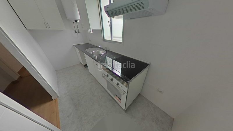 Foto 3100d651-0e40-4f3c-a4ad-503e3ff4371d. Pis a Villaverde Alto Madrid