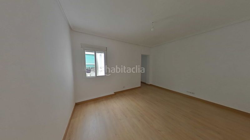 Foto f7f26f96-4ee0-49f4-af50-fdaa03ebb037. Pis a Villaverde Alto Madrid