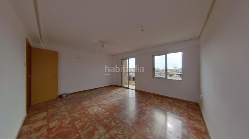 Foto 09c51308-a854-4fb7-b28e-7bd97cc9e971. Pis a Natzaret Valencia