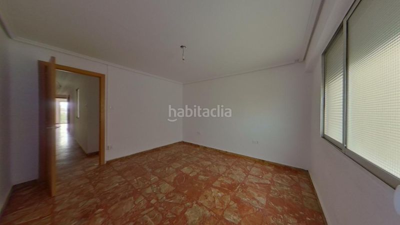 Foto 52bcda80-f92f-47c7-b593-12423920b9e1. Pis a Natzaret Valencia