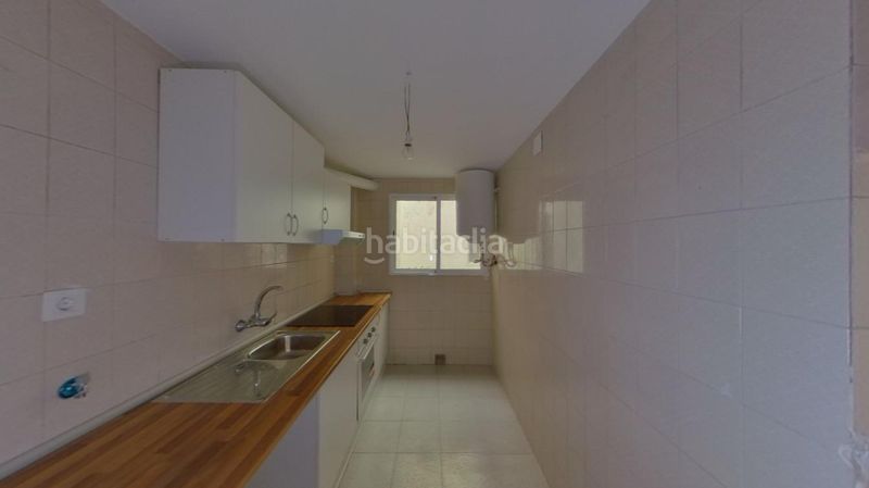 Foto 5ef8c956-ac61-437b-97ce-c7a2c1c4c5df. Pis a Natzaret Valencia