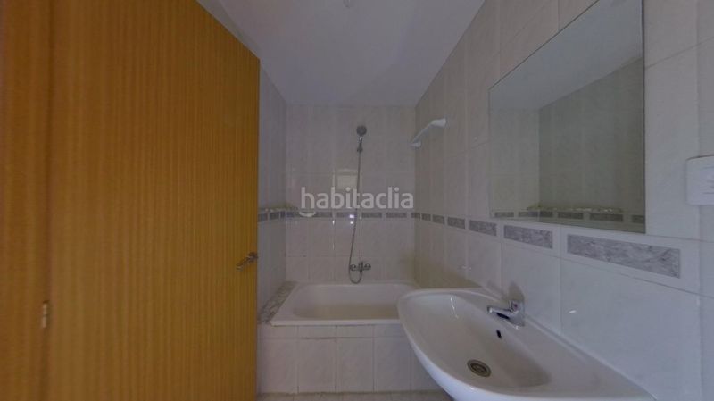 Foto 61d1beff-f9a3-45ab-b6ca-069083342040. Pis a Natzaret Valencia
