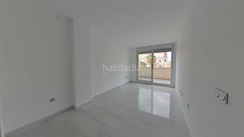 Foto 3fab6674-5fd2-426e-83ef-6c5868f4299c. Apartament amb aparcament piscina a Les Bassetes - El Marjal Dénia