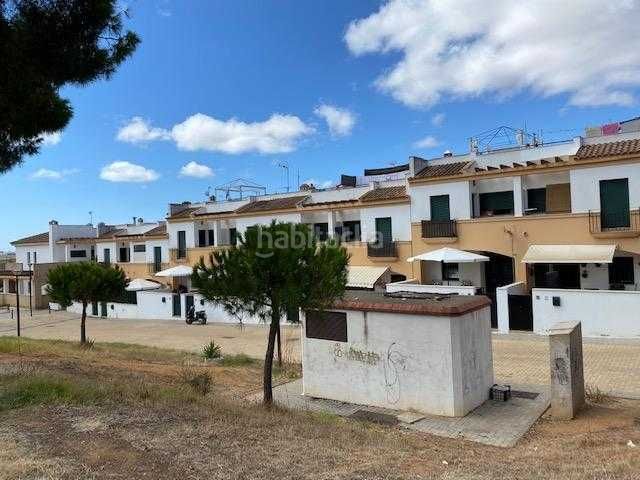 Foto c1f3c192-2fce-42f0-bb40-c4ef8d0e889d. Pis amb aparcament a Isla Cristina